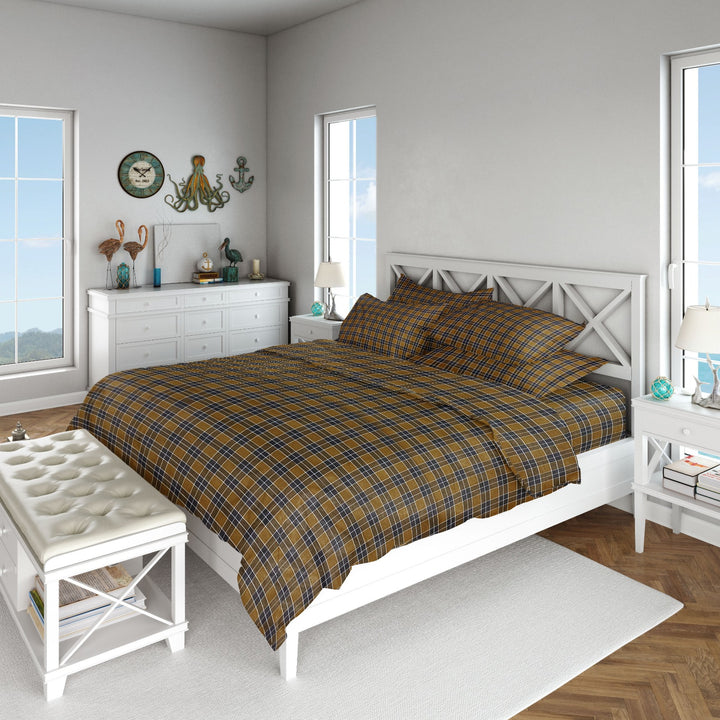 Classic Plaid Bedding Set